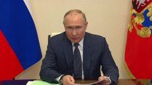 UE anuncia sanções contra duas filhas de Putin