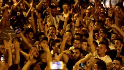 Jérusalem: célèbrations après retrait des détecteurs et caméras
