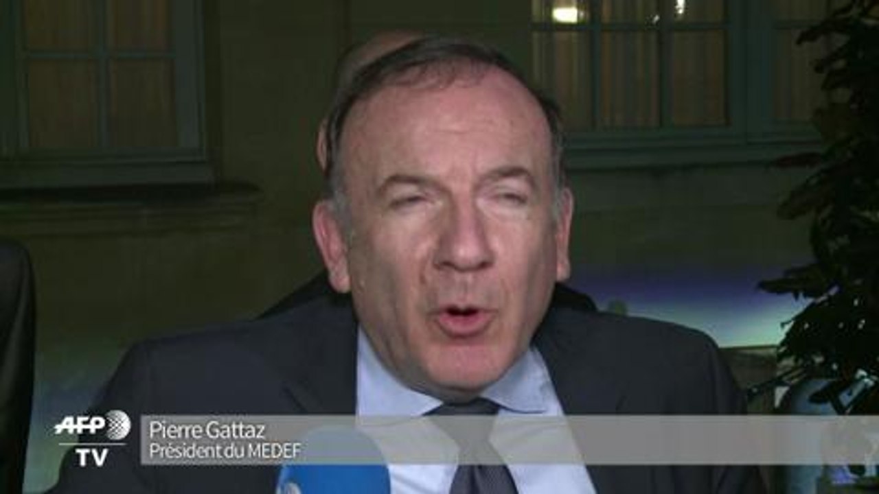 Valls reçoit la CFE-CGC et MEDEF pour affiner la loi El Khomri