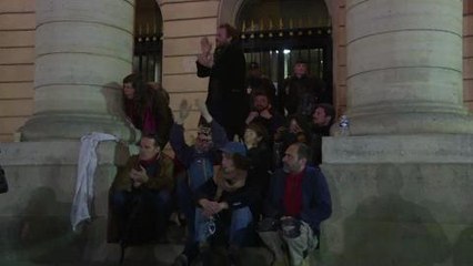 Intermittents: le Théâtre de l'Odéon évacué