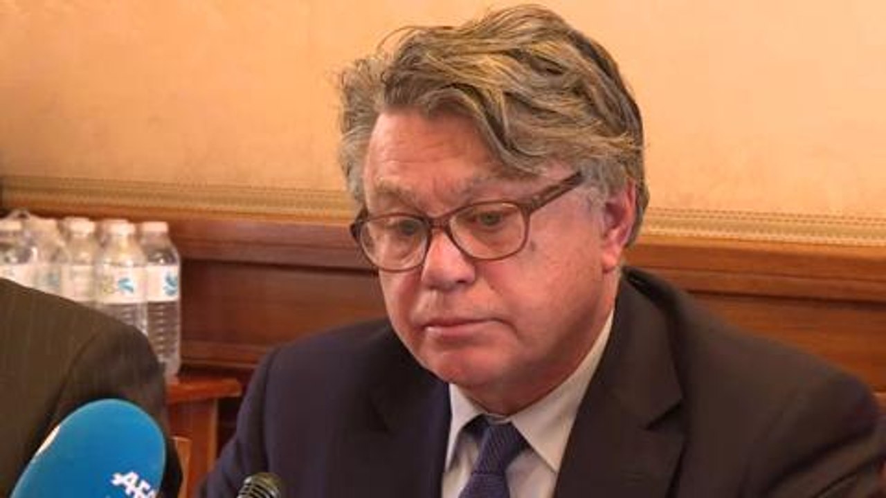 "Panama papers": le FN sort "tête haute et mains blanches"