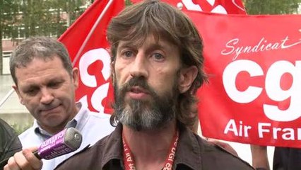 Air France: les suppressions de postes sont examinées