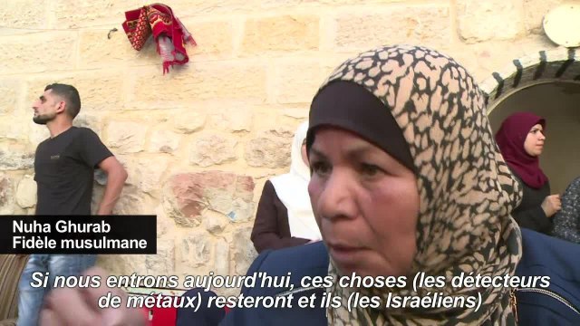 Israël rouvre l'esplanade des Mosquées à des fidèles mécontents