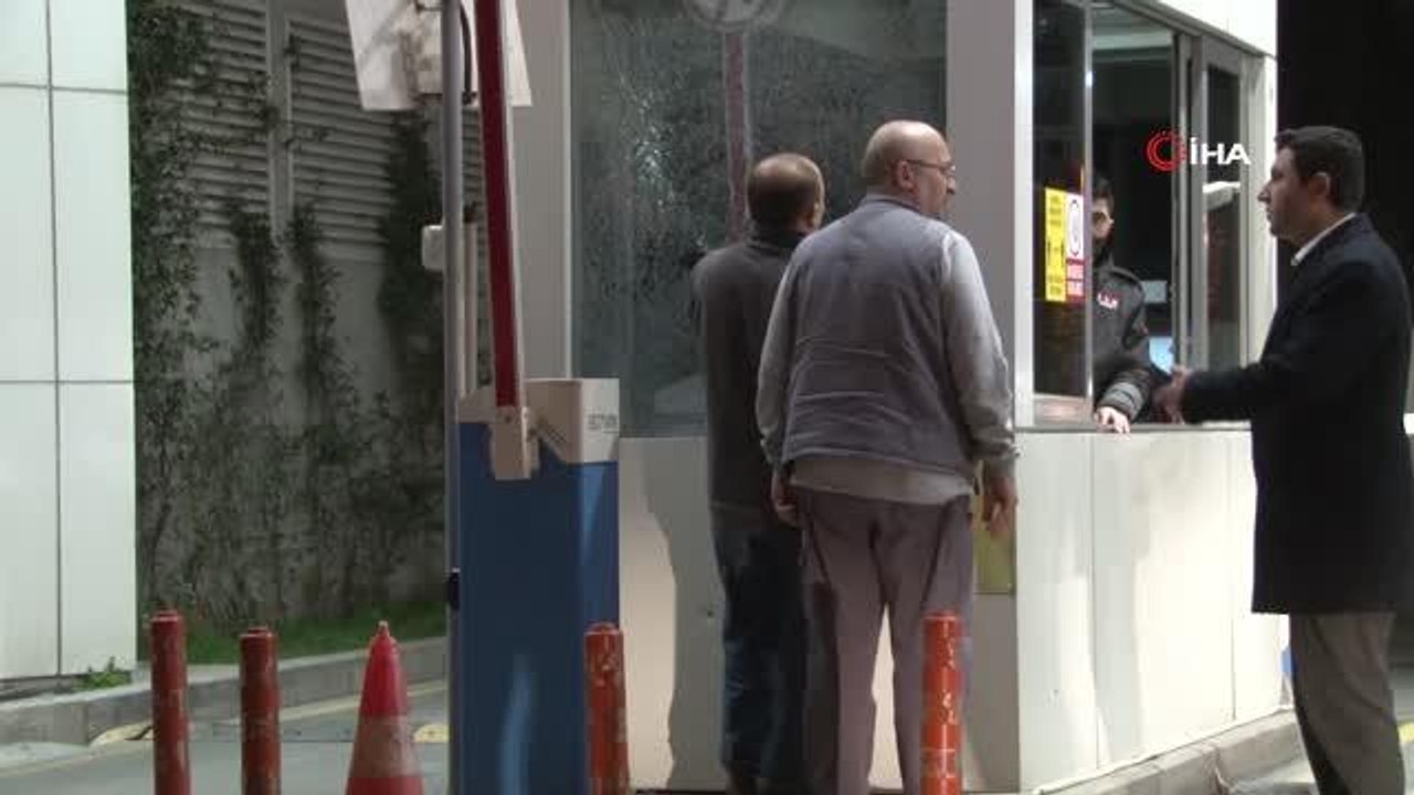 Son dakika haber... Zeytinburnu'nda lüks sitenin güvenlik kulübesine silahlı saldırı