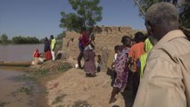 Niger: des habitants menacés par le fleuve refusent de partir
