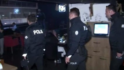 "Bıçaklı kavga var" diye çağrılan polislere pasta sürprizi
