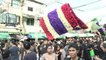 Des milliers de Thaïlandais font la queue pour dire adieu au roi