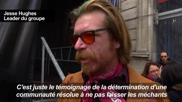 13 novembre: hommage surprise des Eagles of Death Metal