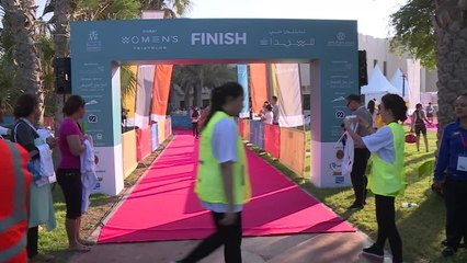 Dubaï: première compétition de triathlon féminin au Moyen-Orient