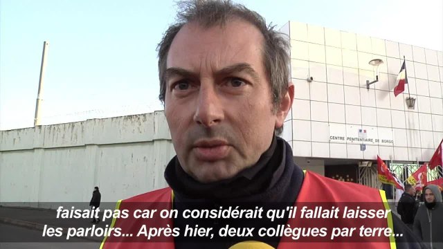 Dépôt de clés pour la deuxième journée à la prison de Borgo