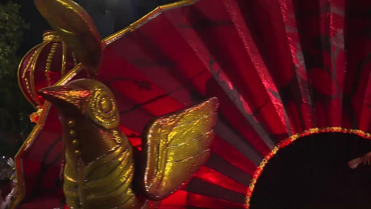 Brésil: coup d’envoi des défilés des écoles de Samba