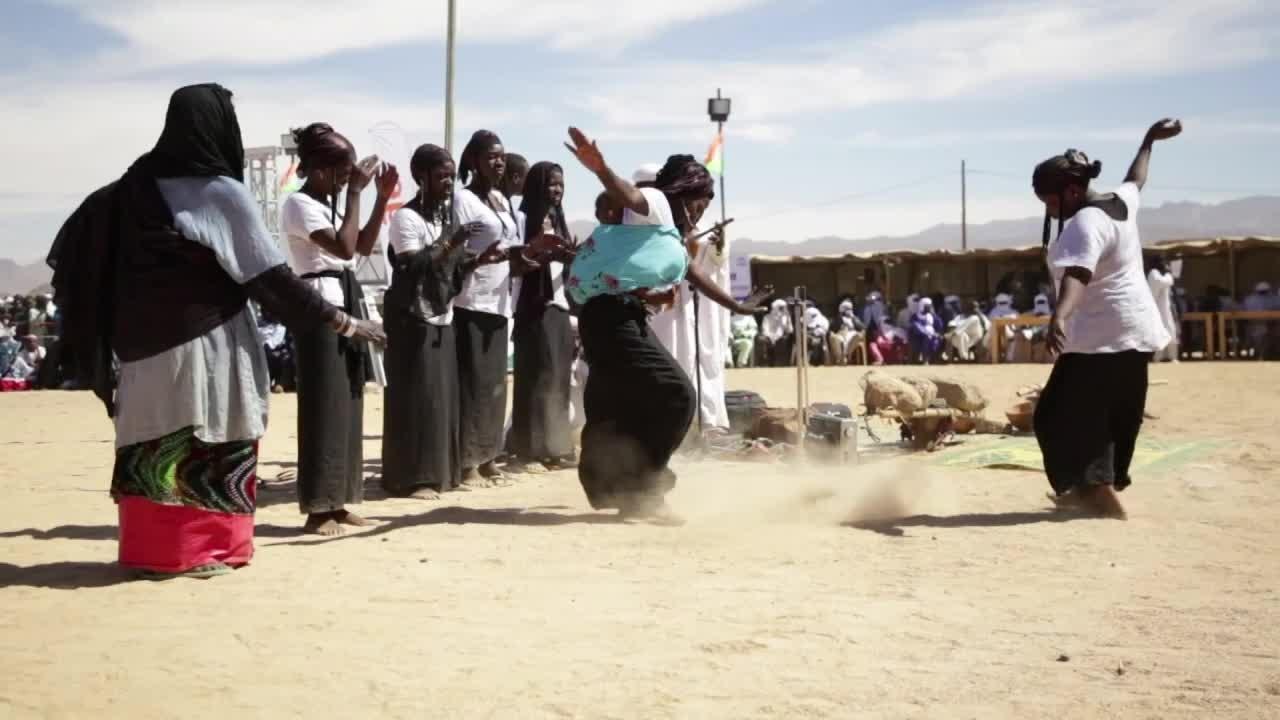 Niger:le plus grand festival de touaregs du monde dans une oasis