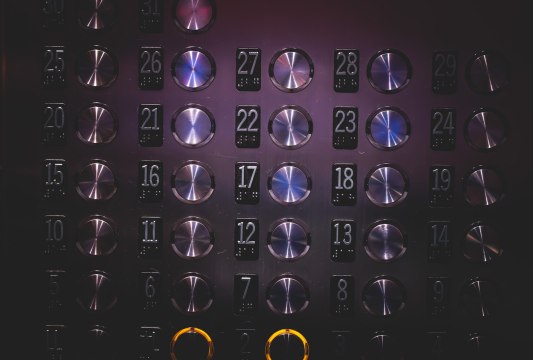 Copropriété : comment débloquer l’accès à l’ascenseur qui m’est interdit ?