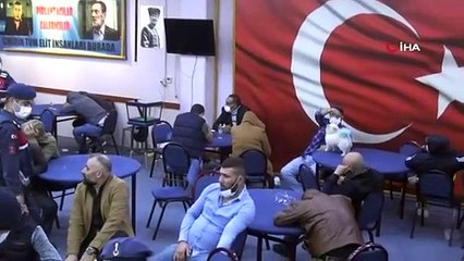 İzmir'in 'Kolpaçino' kumarhanesine baskın