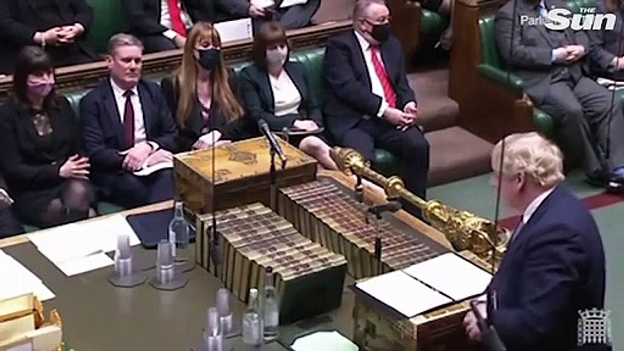 Boris Johnson REFUSES to back down over claim Keir Starmer 'failed to prosecute Jimmy Saville'