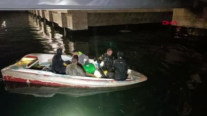 KAÇAK MİDYE AVCILARI POLİSE YAKALANDI