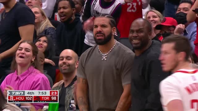 Late Raptors rally stuns Rockets with dramatic winner