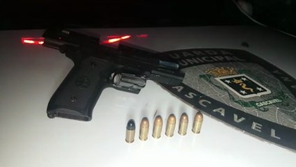 Indivíduo armado em balada no Centro é preso após denúncia no 153