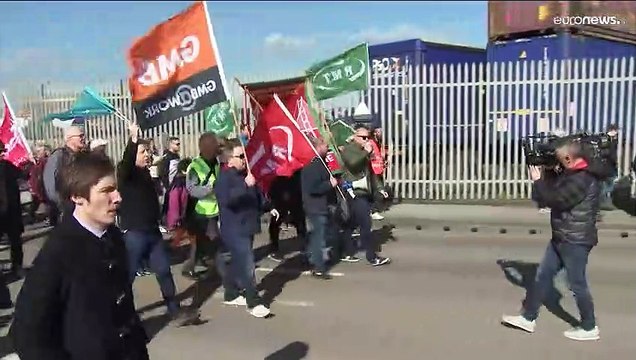 Cientos de camiones colapsan el puerto de Dover debido a la suspensión de rutas de P&O Ferries