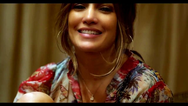 Jennifer Lopez et Ben Affleck fiancés pour la deuxième fois, la chanteuse dévoile sa grosse bague