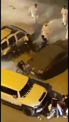 مشاجرة عنيفة بالسكاكين في الكويت.. والداخلية تحقق
