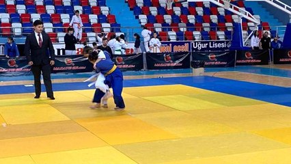 Küçükler Judo Grup Birinciliği müsabakaları başladı