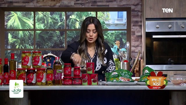 طريقة عمل شوربة البروكلي بالكركم مع الشيف فيفيان فريد