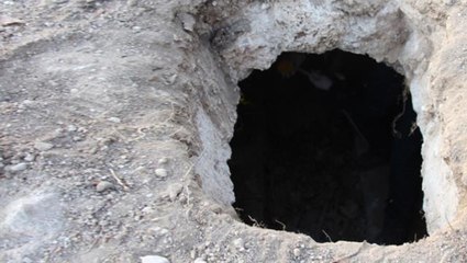 "Ölen kocamla mezardayken konuştum" diyen kadın, aralarındaki ağızları açık bırakan diyaloğu anlattı