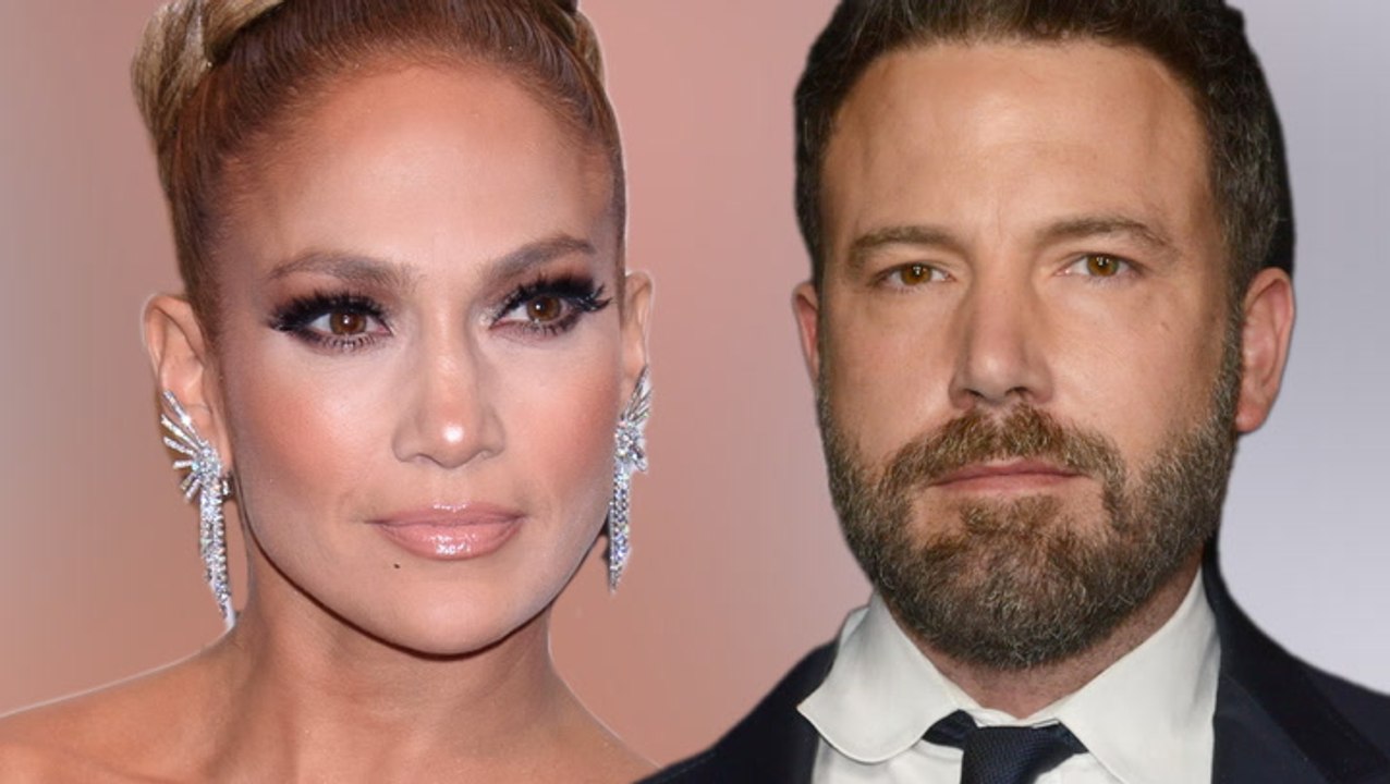 Ben Affleck & Jennifer Lopez Are Engaged