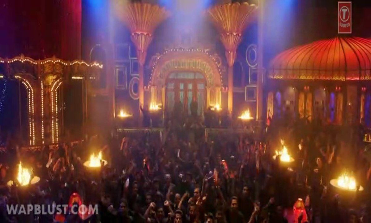 Lovely (Happy New Year) Full HD