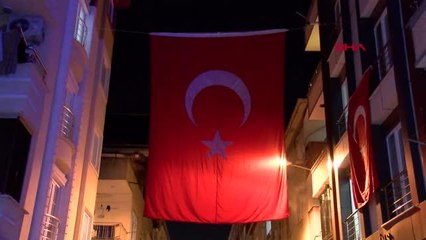 İSTANBUL-ADANA'DA ŞEHİT OLAN ASTSUBAY ÇAVUŞ'UN ACI HABERİ BABAEVİNE ULAŞTI