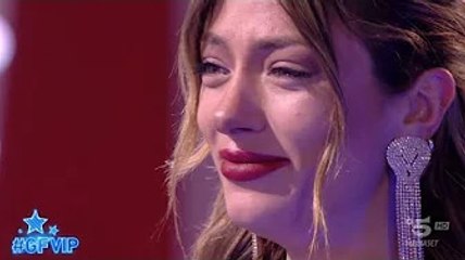 GF Vip, Soleil Soleil Sorge in crisi per Alex Belli: "Non mi viene riconosciuto niente" Se l'ingress
