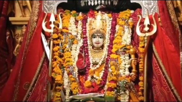 Mata's temples माता के मंदिरों में उमड़े श्रद्धालु