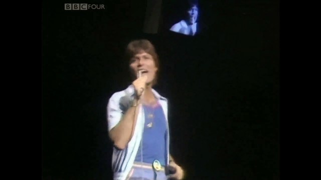 I CAN'T ASK FOR ANYMORE THAN YOU by Cliff Richard - live performance 1976 - HQ stereo +lyrics
