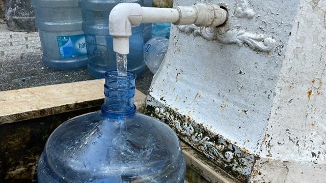 Suya gelen zamdan sonra vatandaş çeşme suyuna mahkûm