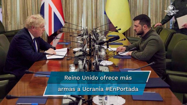 Johnson ofrece cientos de vehículos blindados a Kiev #EnPortada