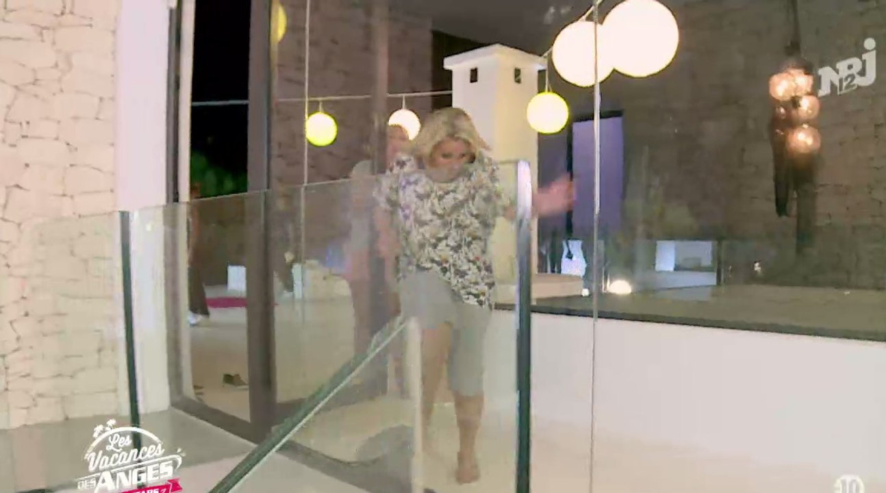 Les Vacances des Anges : Quand Myriam se prend une porte !