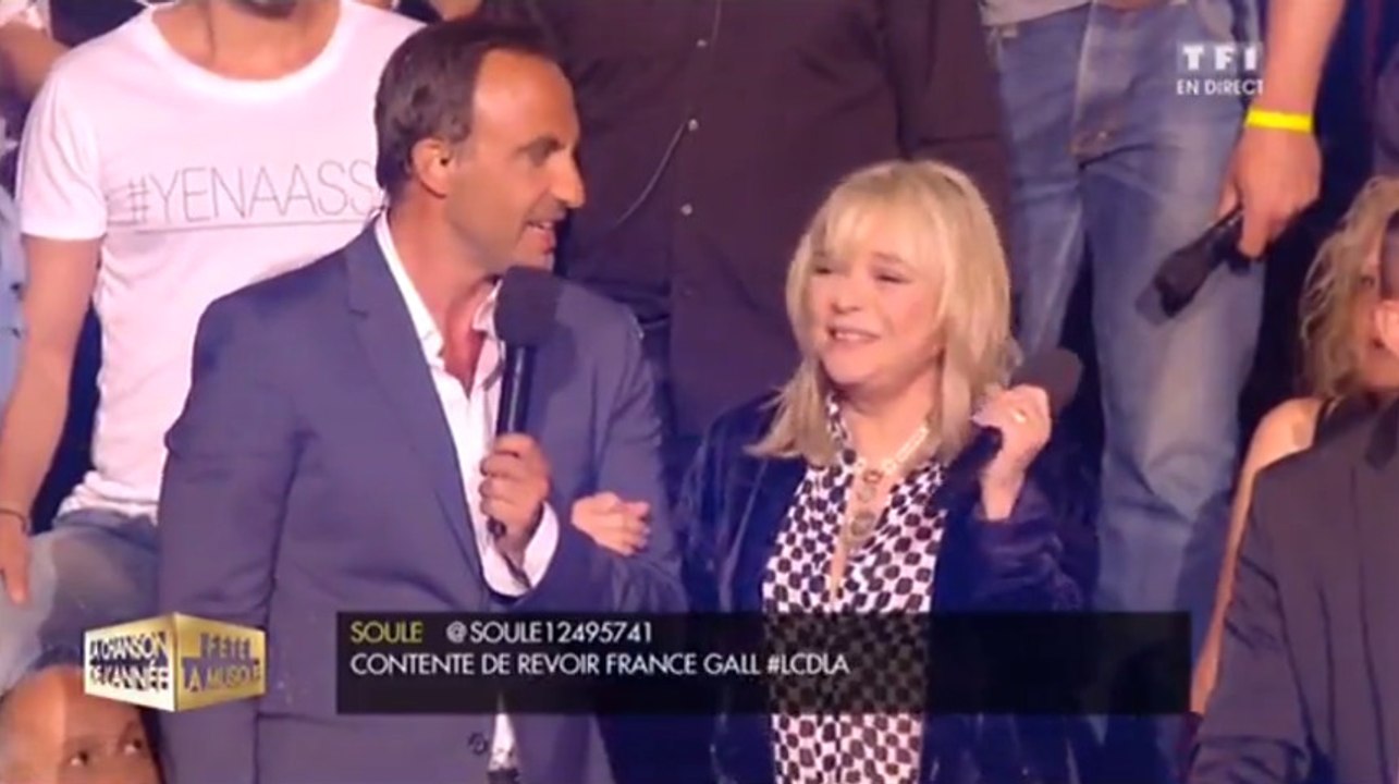 Les larmes de France Gall acclamée par le public sur TF1... Le Zapping people
