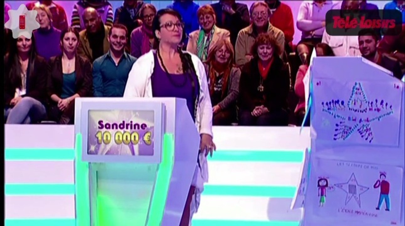 Mais pourquoi cette candidate montre-t-elle sa culotte à Jean-Luc Reichmann ? Le Zapping Jeux
