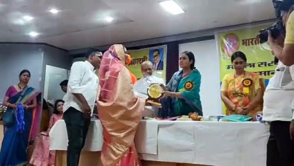 महिला सरपंचों को मिला सम्मान