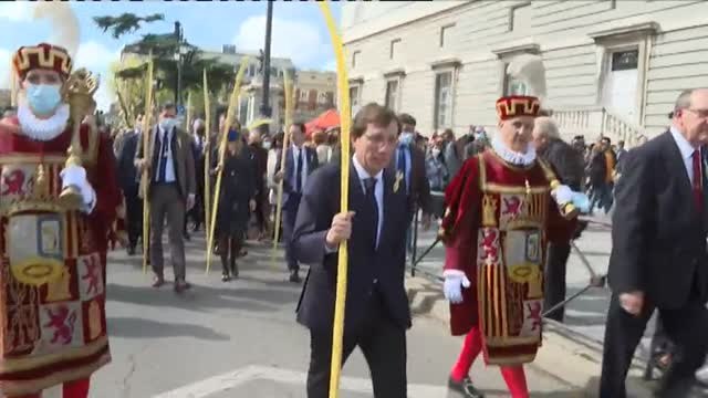 Almeida anima a disfrutar de la primera Semana Santa de normalidad tras la pandemia