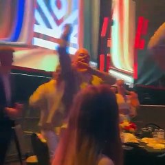 Así fue el 'fiestón cripto' en Badalona