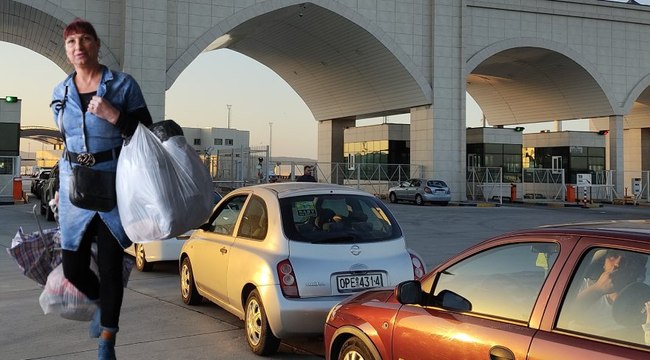 İpsala sınır kapısında 3 kilometre alışveriş kuyruğu