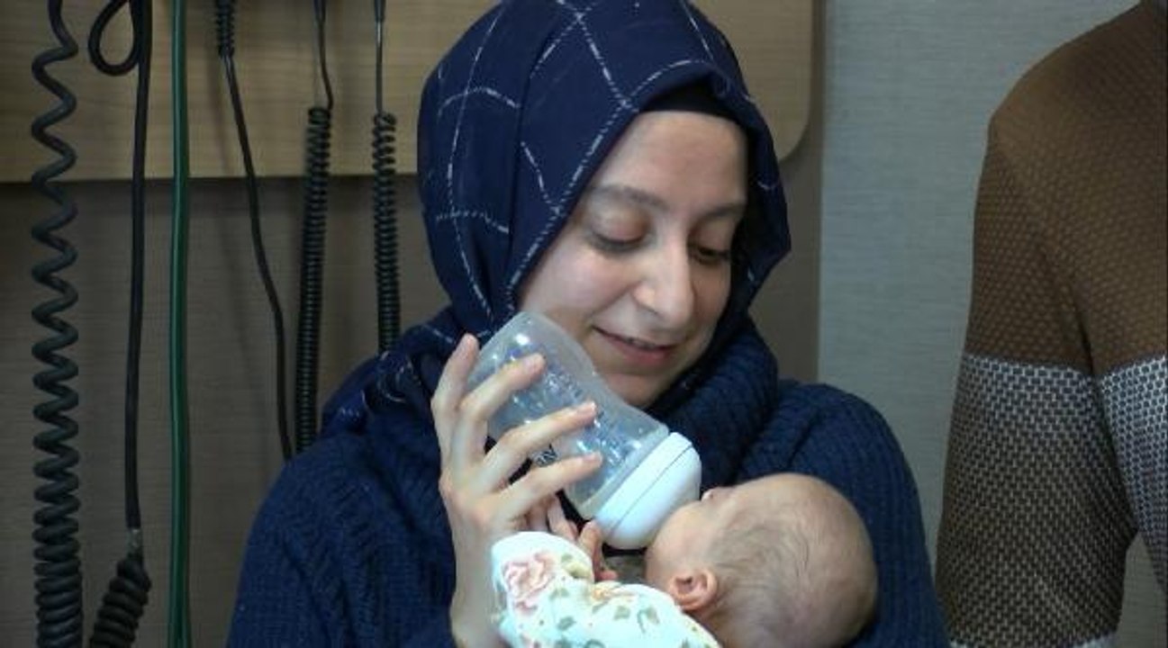 ÜÇÜZ KARDEŞLERDEN NİSA BEBEK, YÜZDE 10 YAŞAMA ŞANSINA RAĞMEN HAYATA TUTUNDU