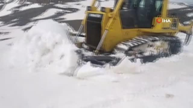 Erzurum'da Nisan ayında kar kalınlığı 5 metreyi aştı