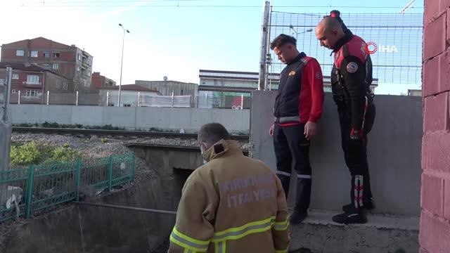 Atık su kanalına düşerek yaralandı, imdadına motosikletli polis timleri yetişti