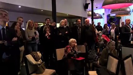 Les résultats accueillis par des cris de joie dans le camp LREM à Marseille