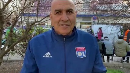 كيف يرى الشارع العربي في فرنسا سباق الانتخابات الرئاسية لدخول قصر الإليزيه؟