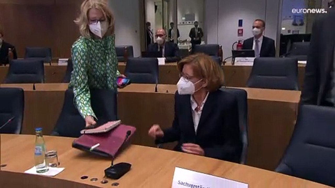 Urlaub nach Flutkatastrophe im Ahrtal: Muss Anne Spiegel zurücktreten?