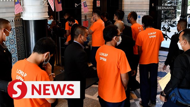 Petronas junior exec among nine nabbed over RM2.3bil graft case